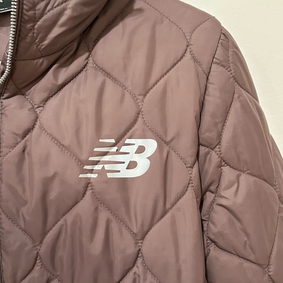 New Balance Women’s Puffer Winter Jacket - Dusty Purple, Size Large - Picture 10 of 10
